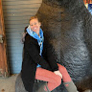 Meet your Posher, Brie